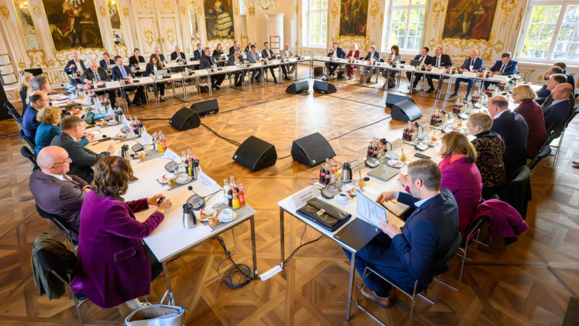 Kabinettssitzung in Augsburg.