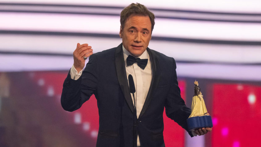 F&uuml;r &bdquo;Das Kanu des Manitu&ldquo; erh&auml;lt Michael "Bully" Herbig die Auszeichnung als &bdquo;Erfolgreichster Film&ldquo;.